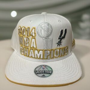 San Antonio Spurs NBA White and Gold Trophy Cap
